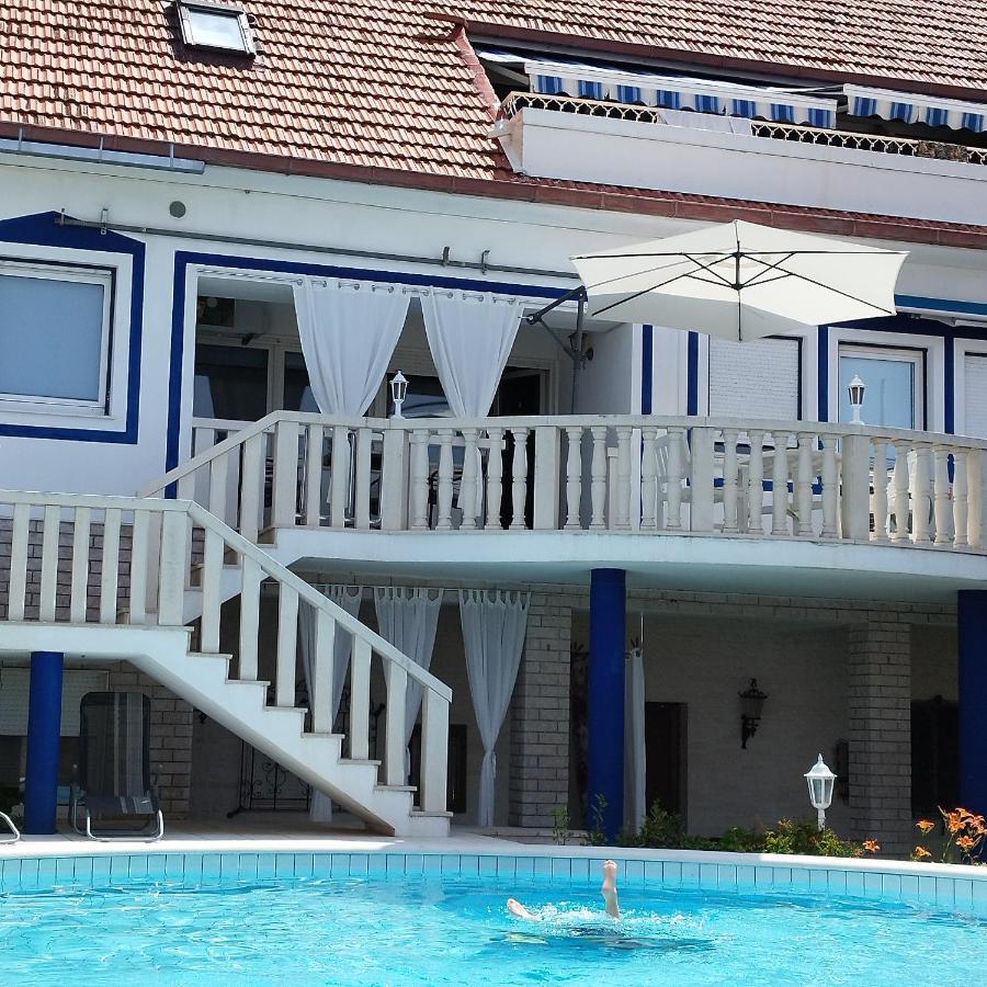 Villa Elit Dugi Rat Exterior foto